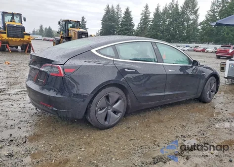 2018 Tesla Model 3 z USA, uszkodzony, nr VIN 5YJ3E1EB2JF127804